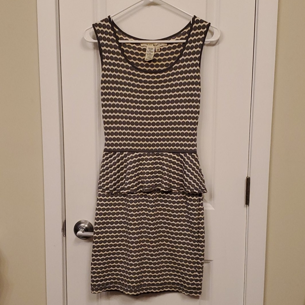 Max Studio Petit Grey and White Dress